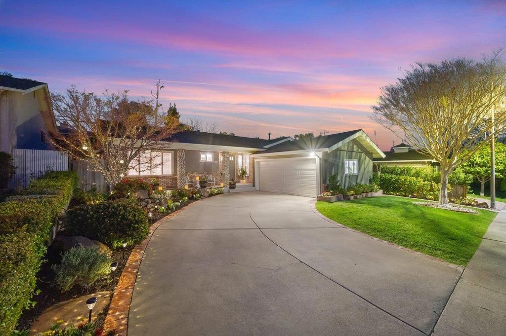 Photo of Listing #ML82038343