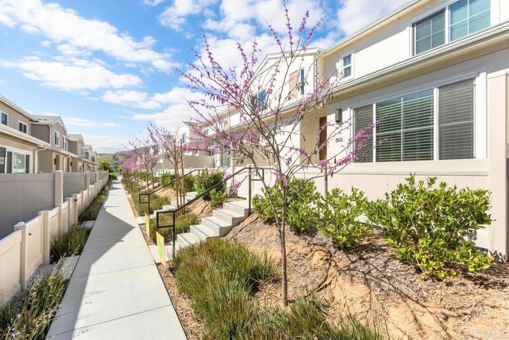 Photo of Listing #NDP2602370