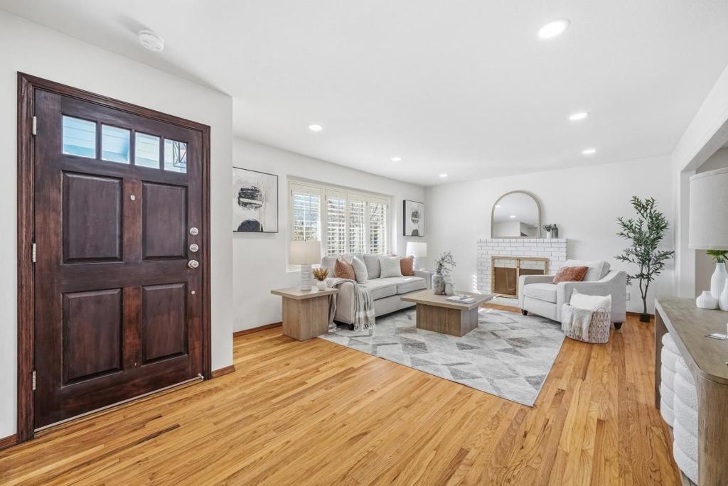 Photo of Listing #ML82038370