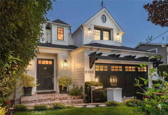 2100 Pine Ave, Manhattan Beach.