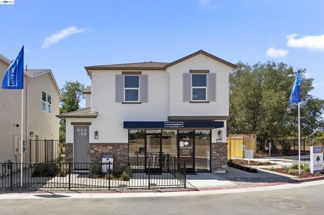 854 Pecan Tree Ln, Galt