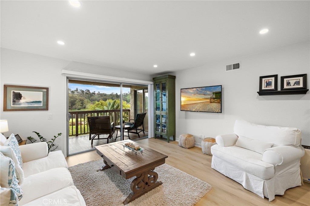 31344 Nine, Laguna Niguel