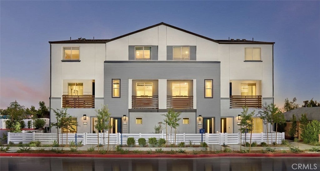 1309 North Pinecrest Paseo, Ontario