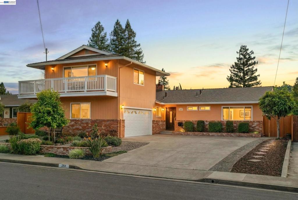 Photo of Listing #41126953