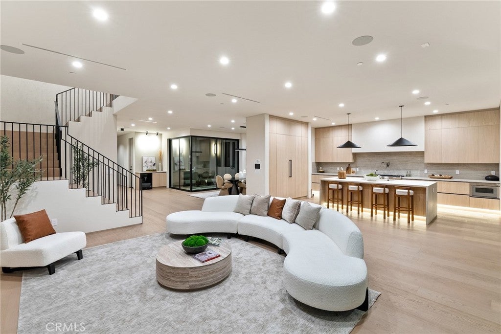 Photo of Listing #SR26054249