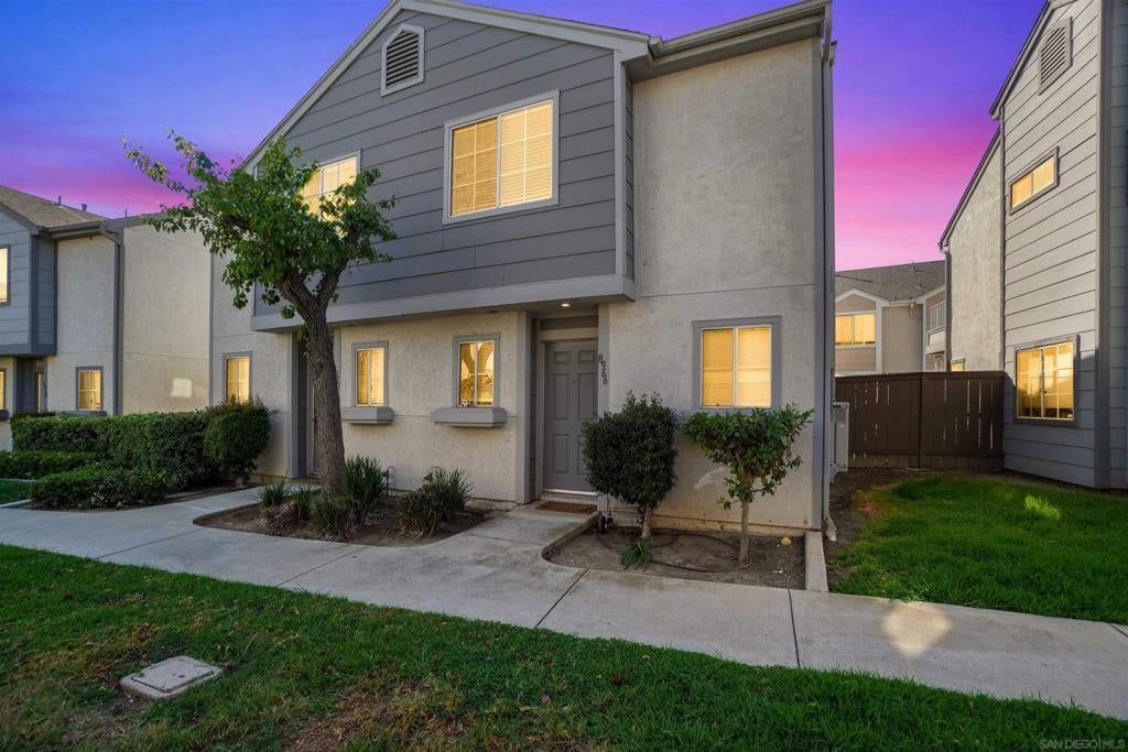 8966 Arlingdale Way, Spring Valley