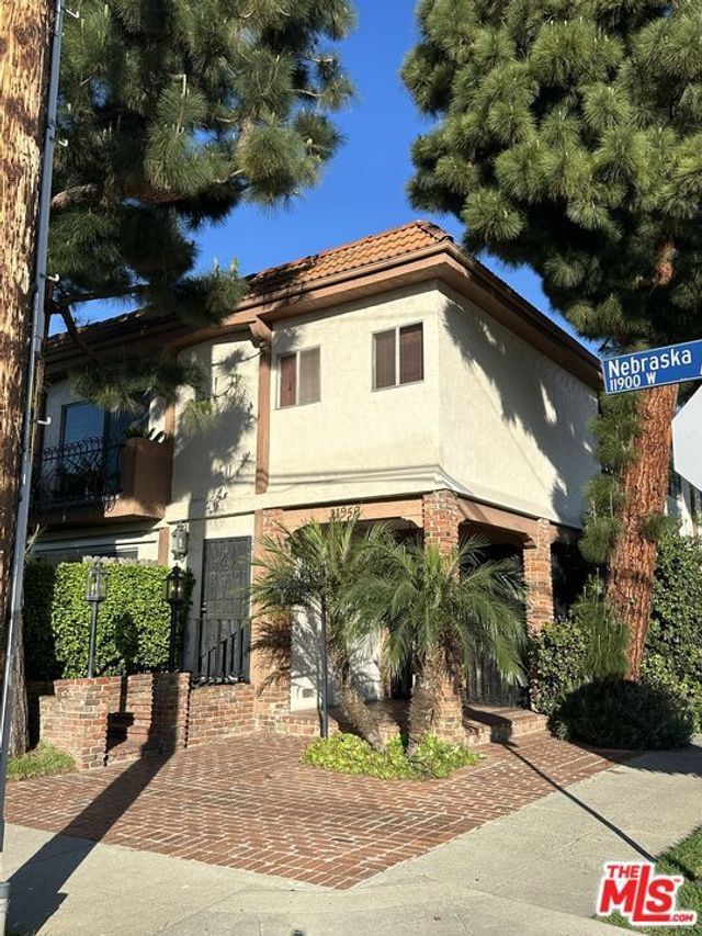 11959 Nebraska Avenue # 210, Los Angeles