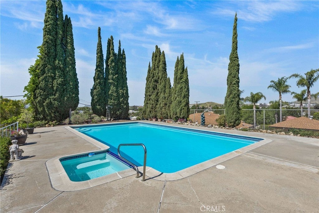 Photo of Listing #IG26054502