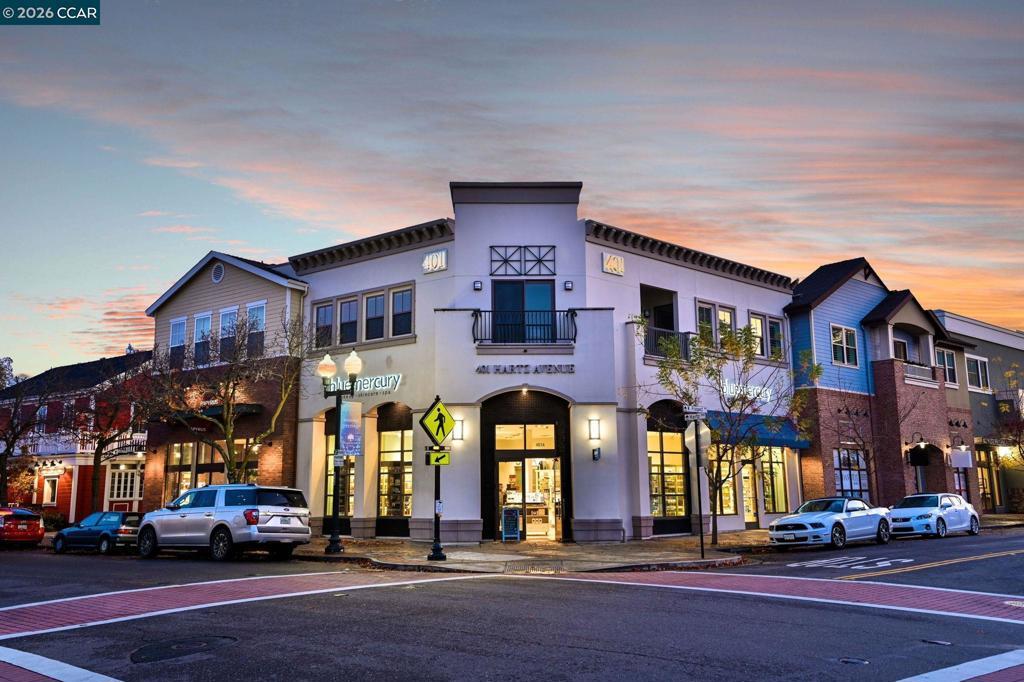 111 Prospect Avenue 205, Danville