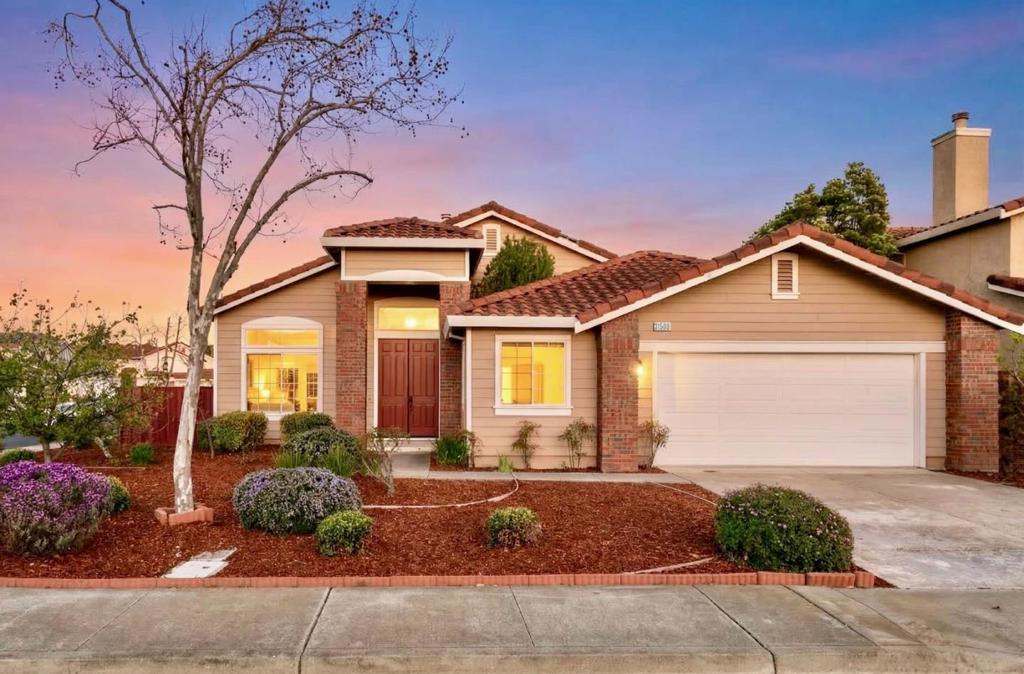 Photo of Listing #ML82038039