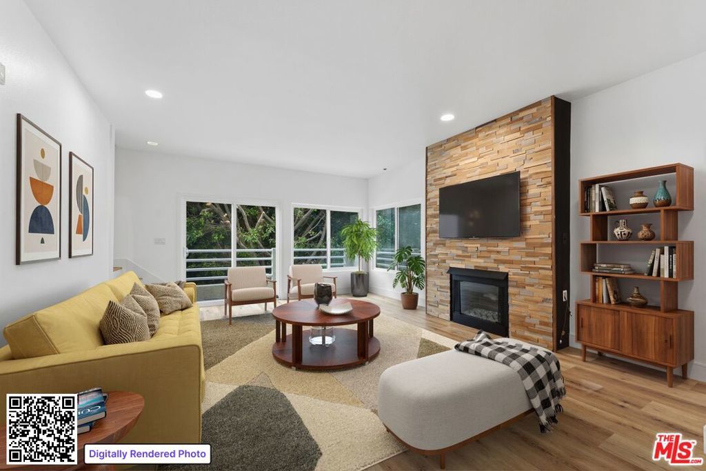 Photo of Listing #26663105