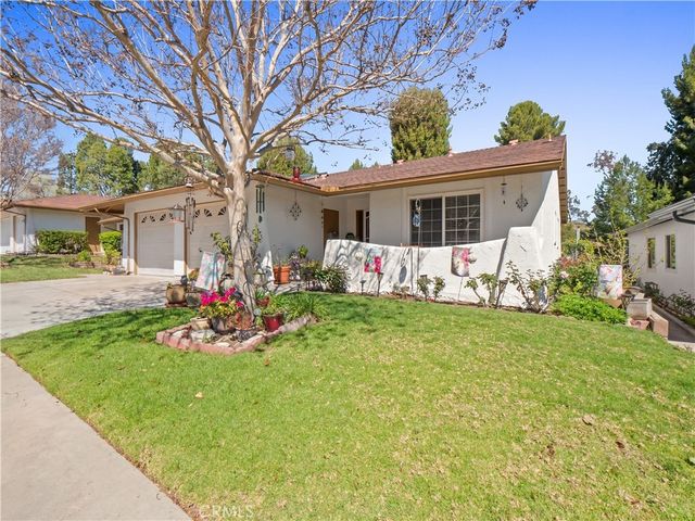 19401 Oak Crossing, Newhall