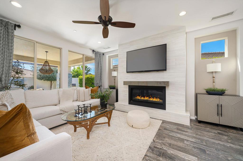 51234 Longmeadow Street, Indio