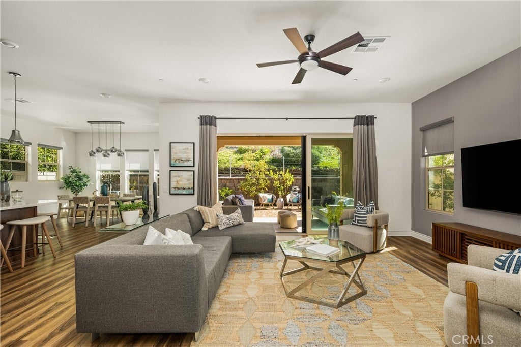 Photo of Listing #OC26055537