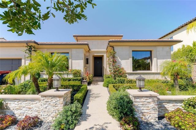 10949 Cartwright Drive, Chatsworth