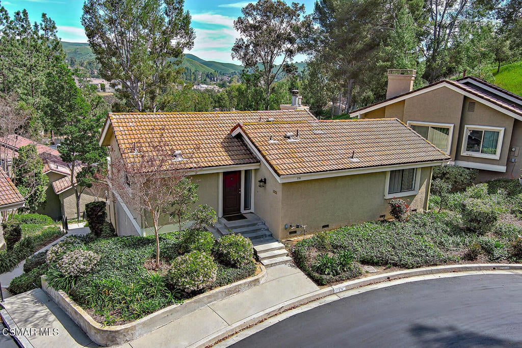 576 Calle De Las Ovejas, Oak Park