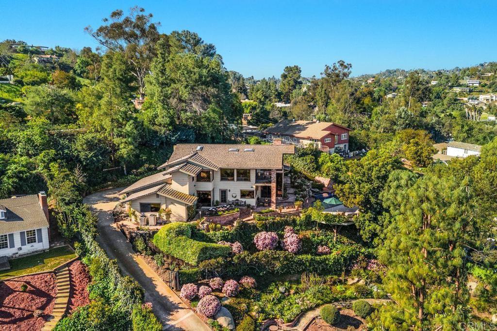 Photo of Listing #PTP2601960