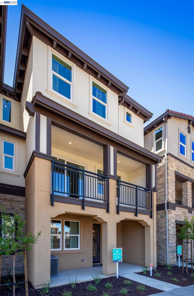 909 More Lane 1303, Morgan Hill