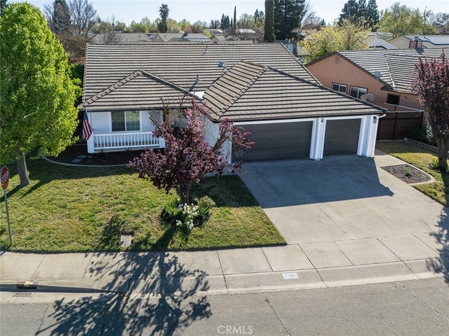 1805 Whispering Oaks Drive, Yuba City