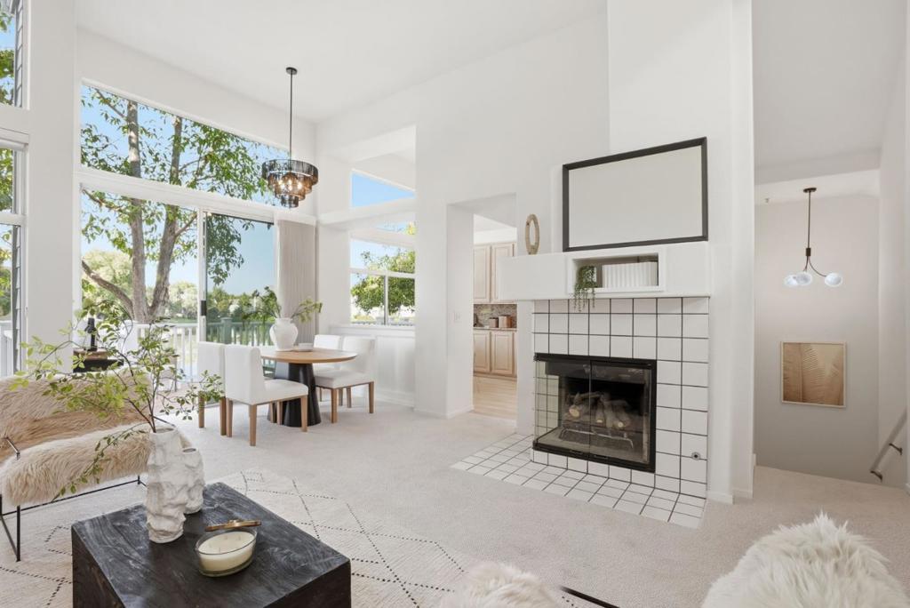 832 Sovereign Way, Redwood City