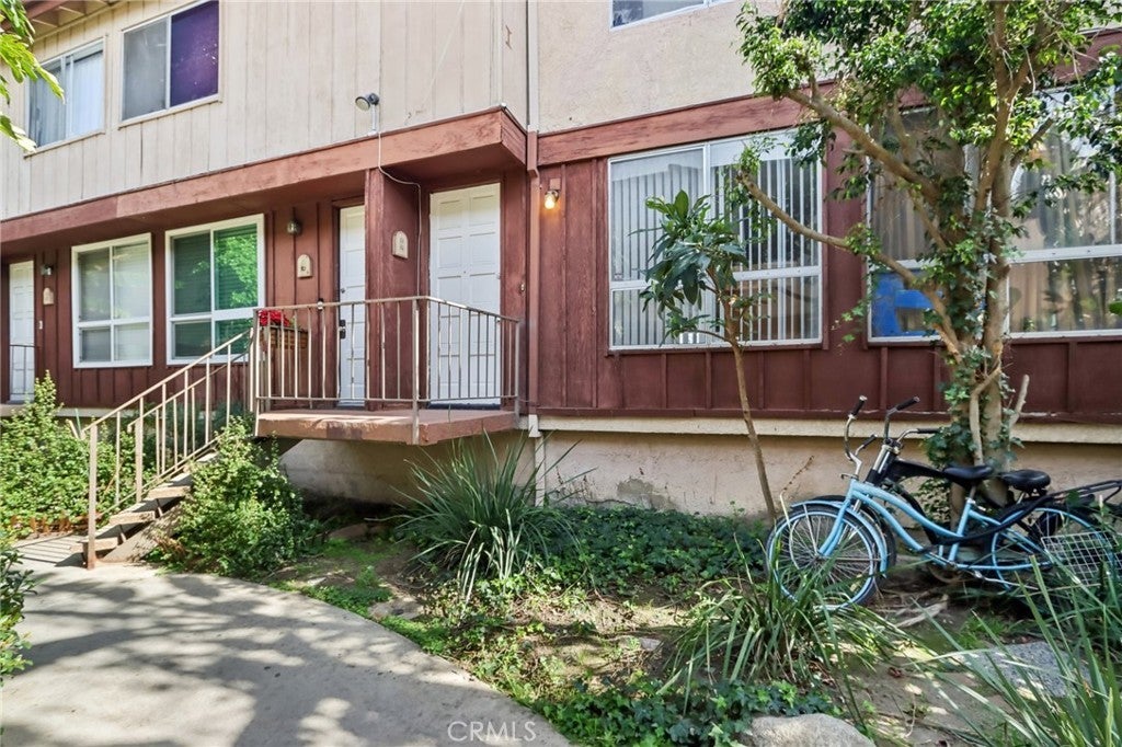 7320 Lennox Avenue D11, Van Nuys