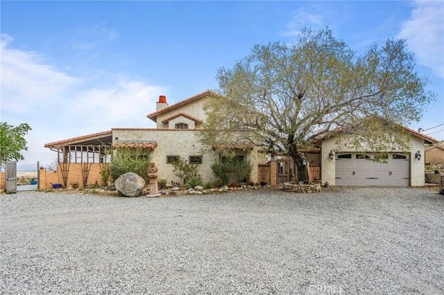 9075 Mesa Vista Street, Apple Valley