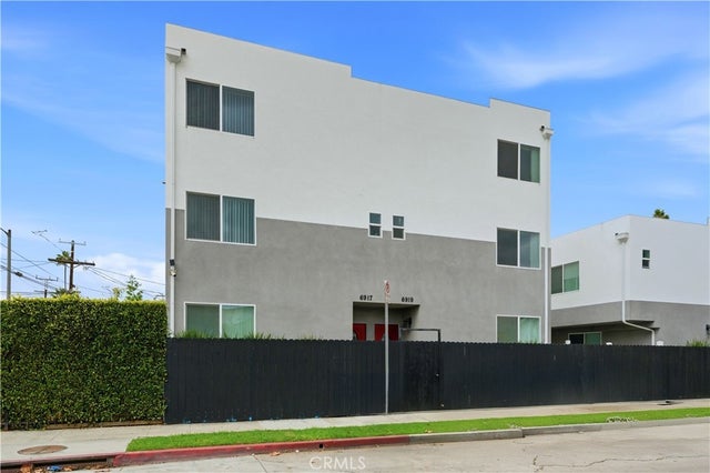 6919 S Menlo, Los Angeles