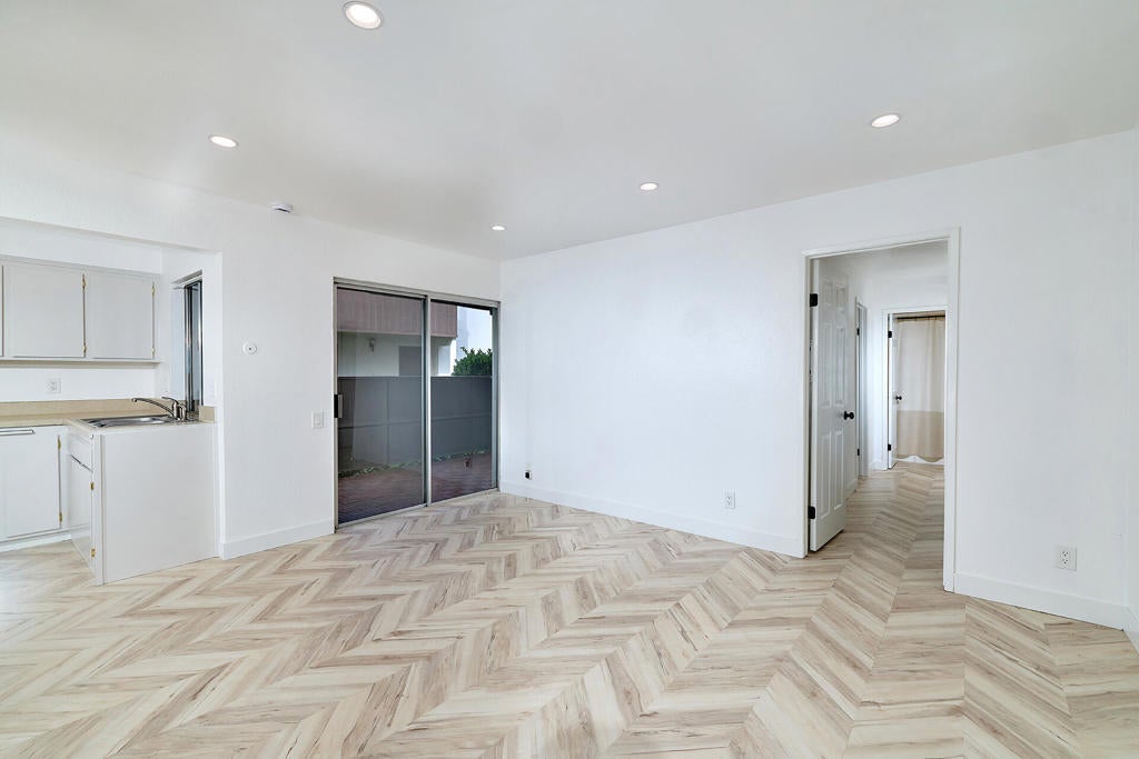 Photo of Listing #219144793PS