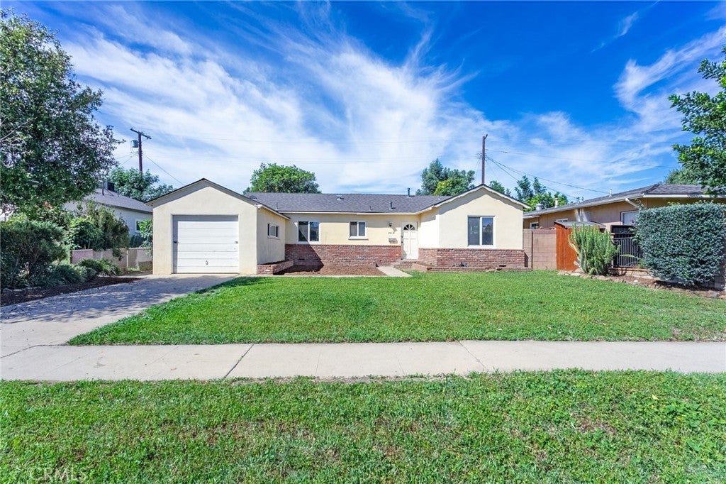 Photo of Listing #SR26050326