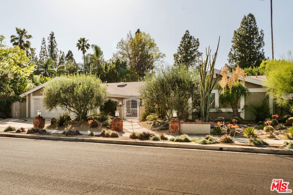 Photo of Listing #26664427