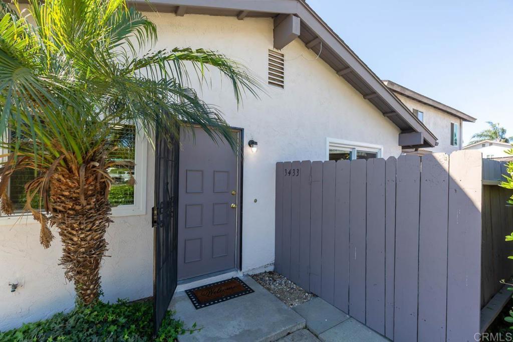3433 Seabreeze Walk 3433, Oceanside