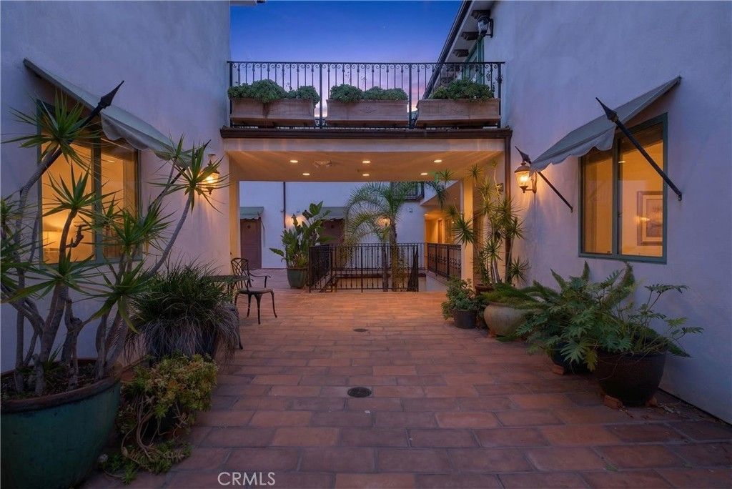 4301 Los Feliz # 12, Los Angeles