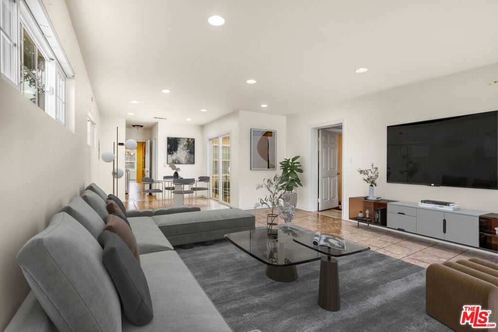 Photo of Listing #26664717