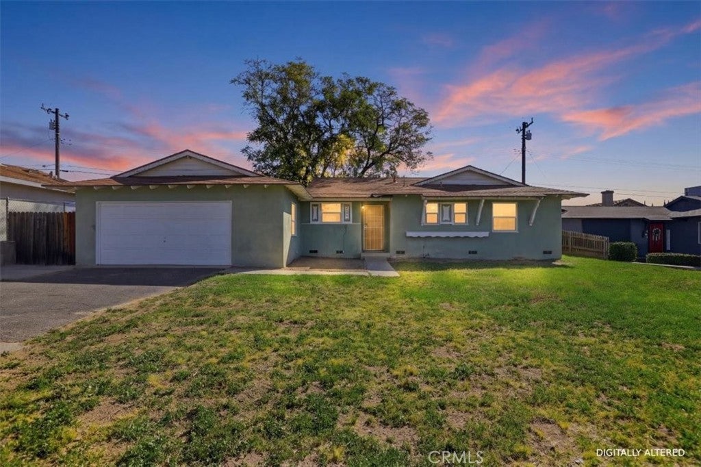 Photo of Listing #IV26054649