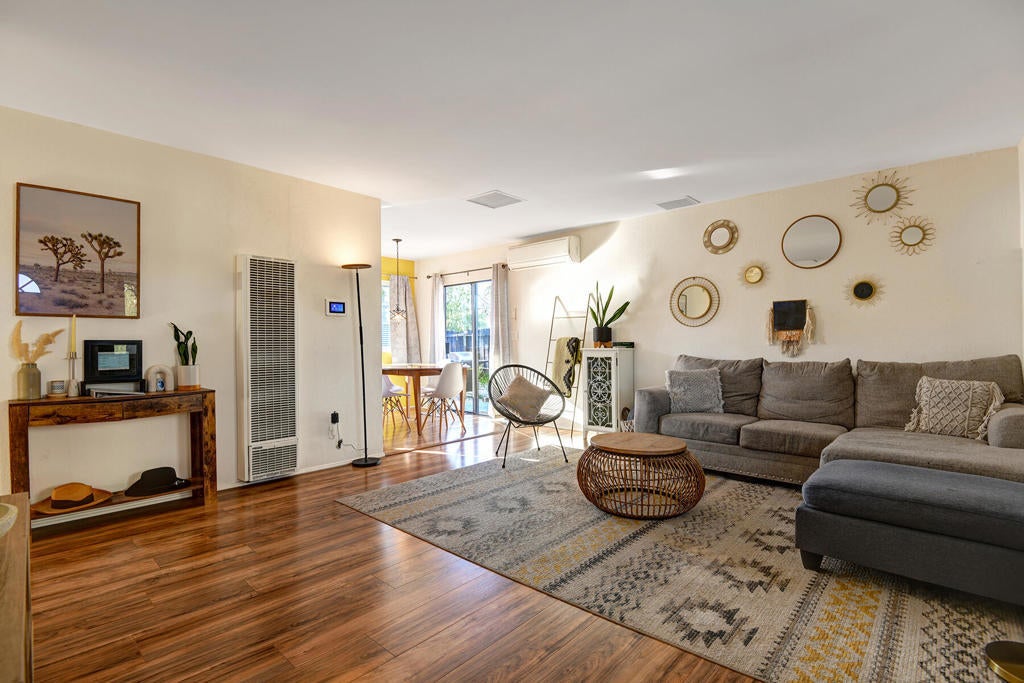 Photo of Listing #219144818DA