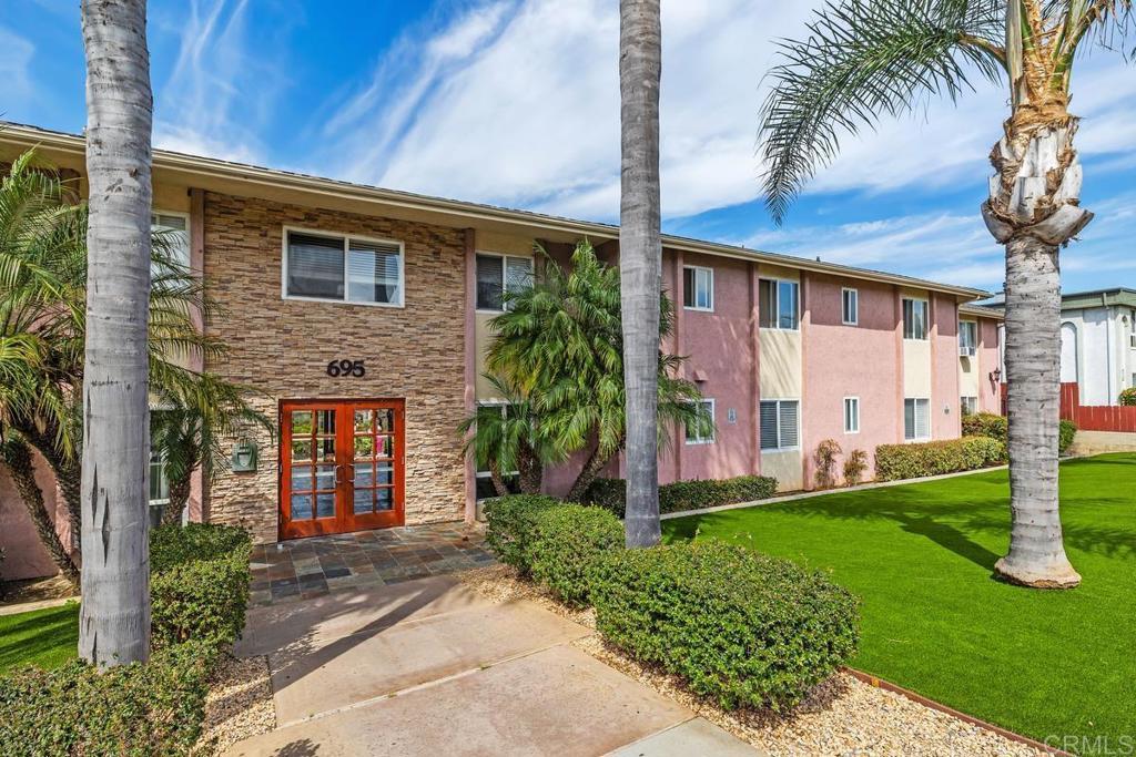 695 Sea Vale Street 5e, Chula Vista