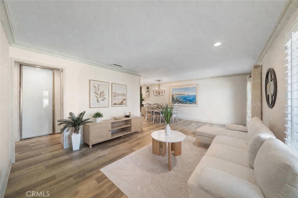 Photo of Listing #OC26054571