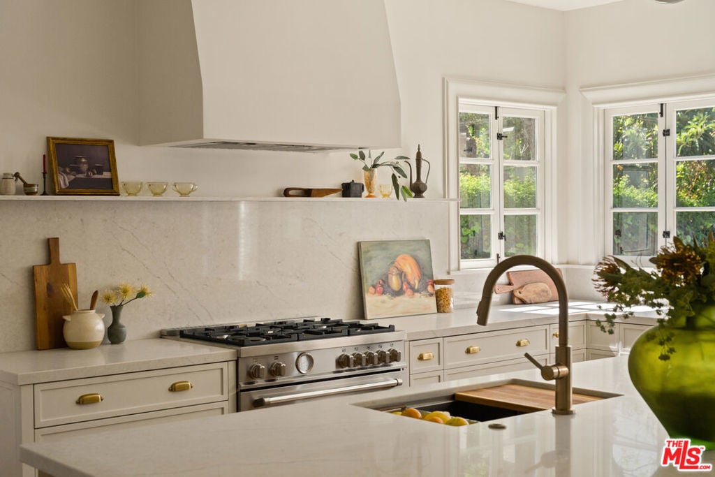 Photo of Listing #26664745