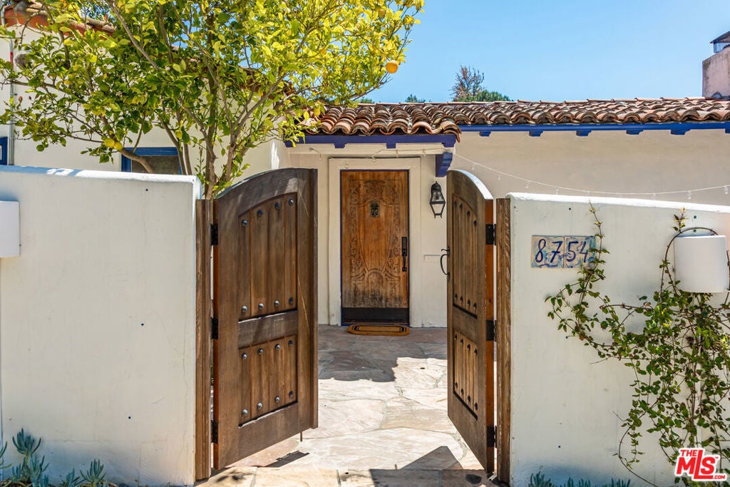 Photo of Listing #26664767