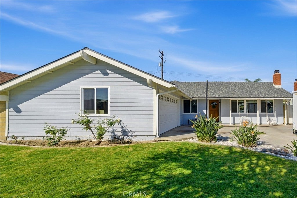 Photo of Listing #NP26055350