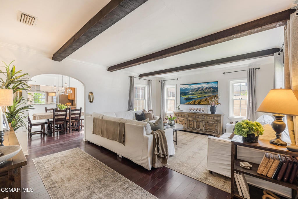 Photo of Listing #226001197