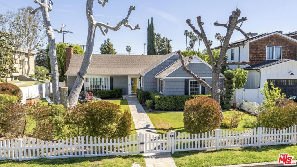 Photo of Listing #26663639