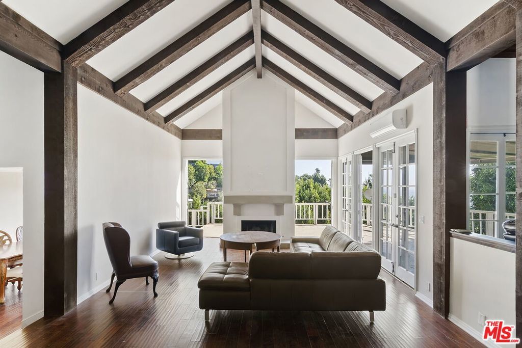 Photo of Listing #26662049