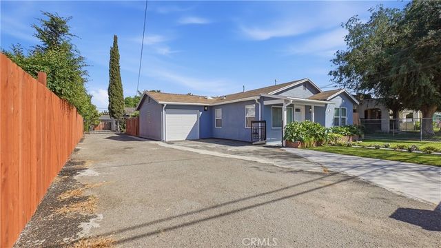 215 N Mcclay, Santa Ana