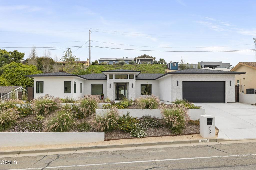 Photo of Listing #V1-35198