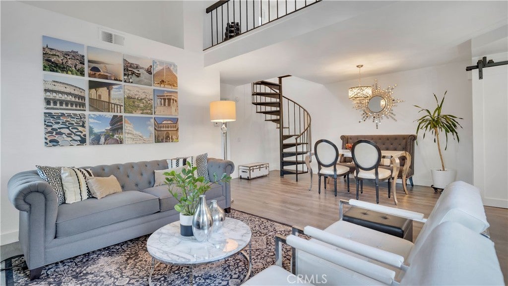 Photo of Listing #OC26051657