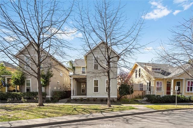 1810 Roth, Chico