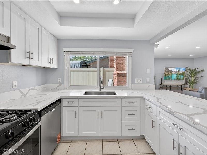 Photo of Listing #OC26050072