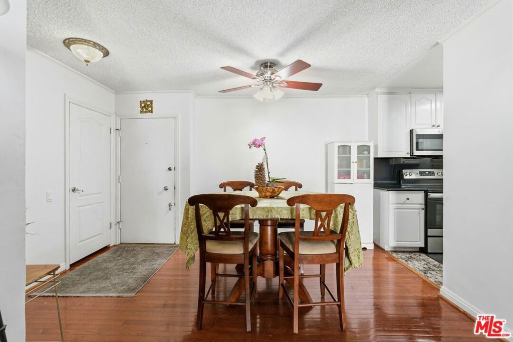 Photo of Listing #26664403