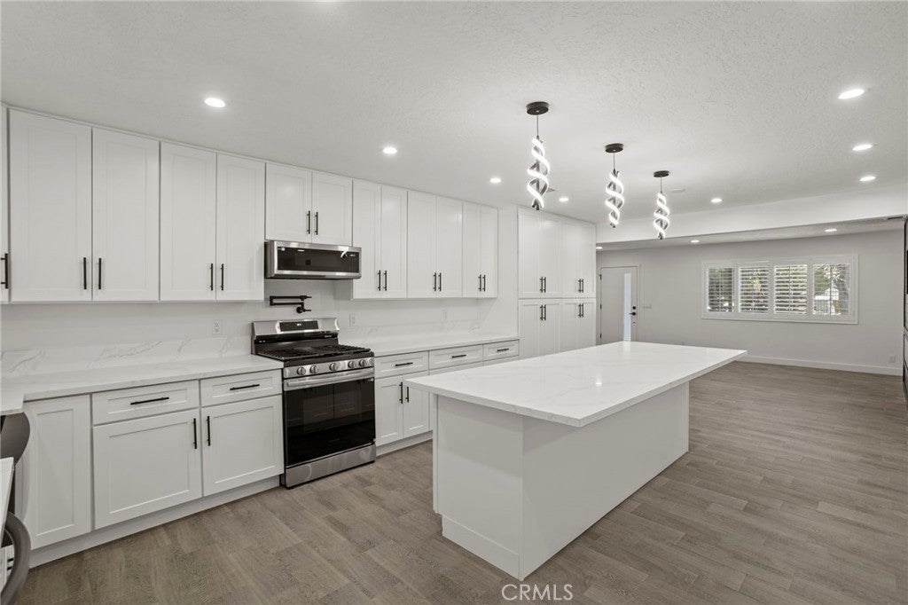 Photo of Listing #IV26057692